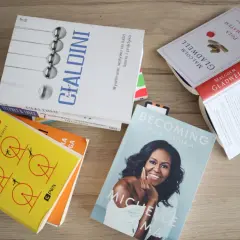 Najlepsze książki o rozwoju osobistym, które musisz przeczytać, aby zmienić życie