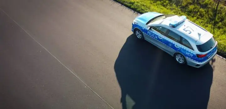 Jak dostać się do policji po studiach - wymagania i proces rekrutacji