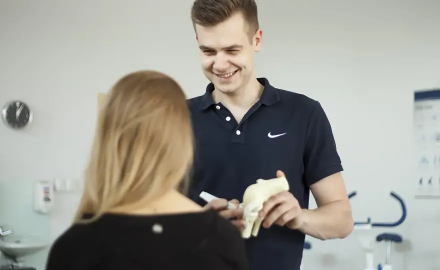 Fizjoterapia praca po studiach – najlepsze możliwości zatrudnienia